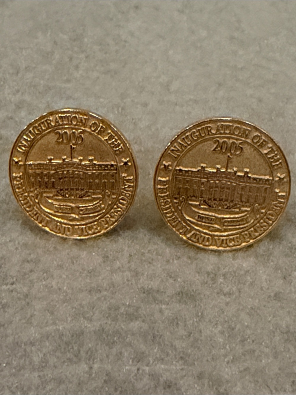 Gold-Tone Commemorative Coin Cufflinks - 2005 Inauguration US President
